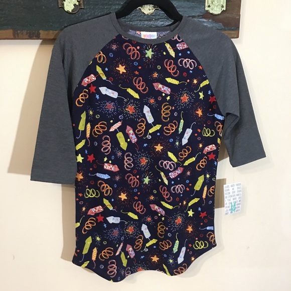LuLaRoe Sloan Junior Fireworks Print Baseball Style T-Shirt Size 14 - Picture 3 of 11